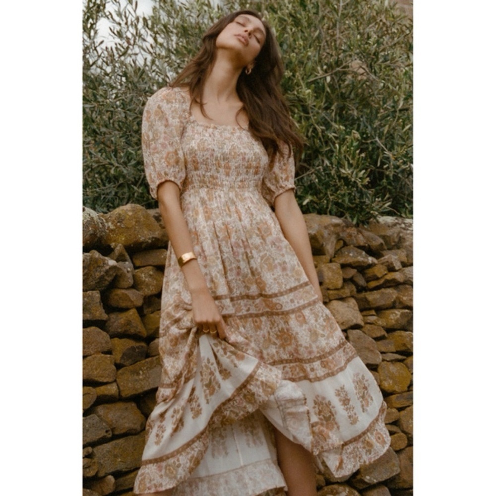 Spell and the Gypsy Collective 
Juniper Shirred Dress Color Combo - Cream XS